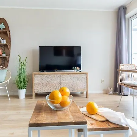 Апартаменты Haus-steinwarder-7-wohnung-strandbude-34 Хайлигенхафен